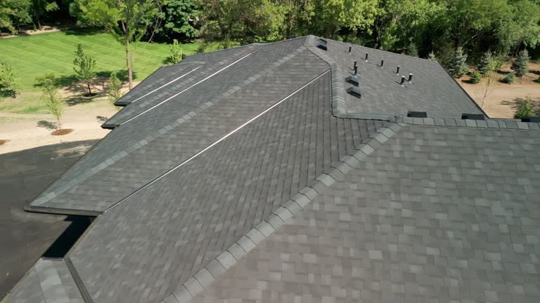 Best Commercial Roofing Services  in Laureles, TX